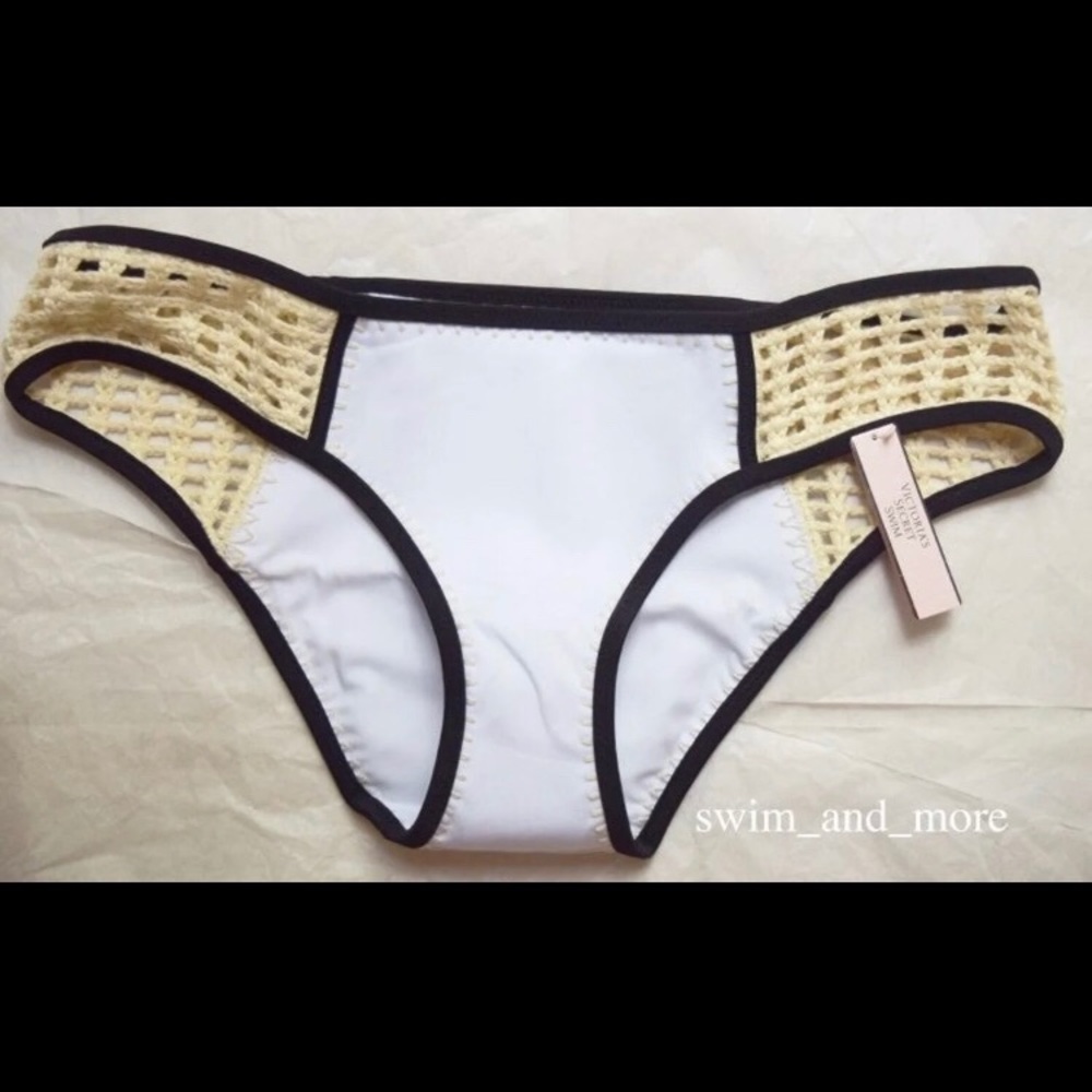 Victoria’s Secret crochet hipster bikini bottom